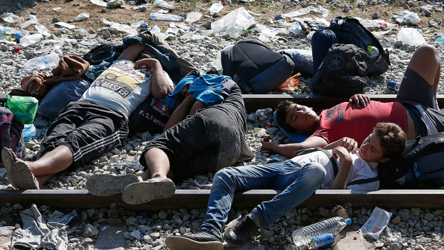 Illustration for article titled 8 Heartbreaking Photos Of Syrian War Refugees, Also, Sorry, We Do Not Know How To Stop This Steel Drum Music From Auto-Playing